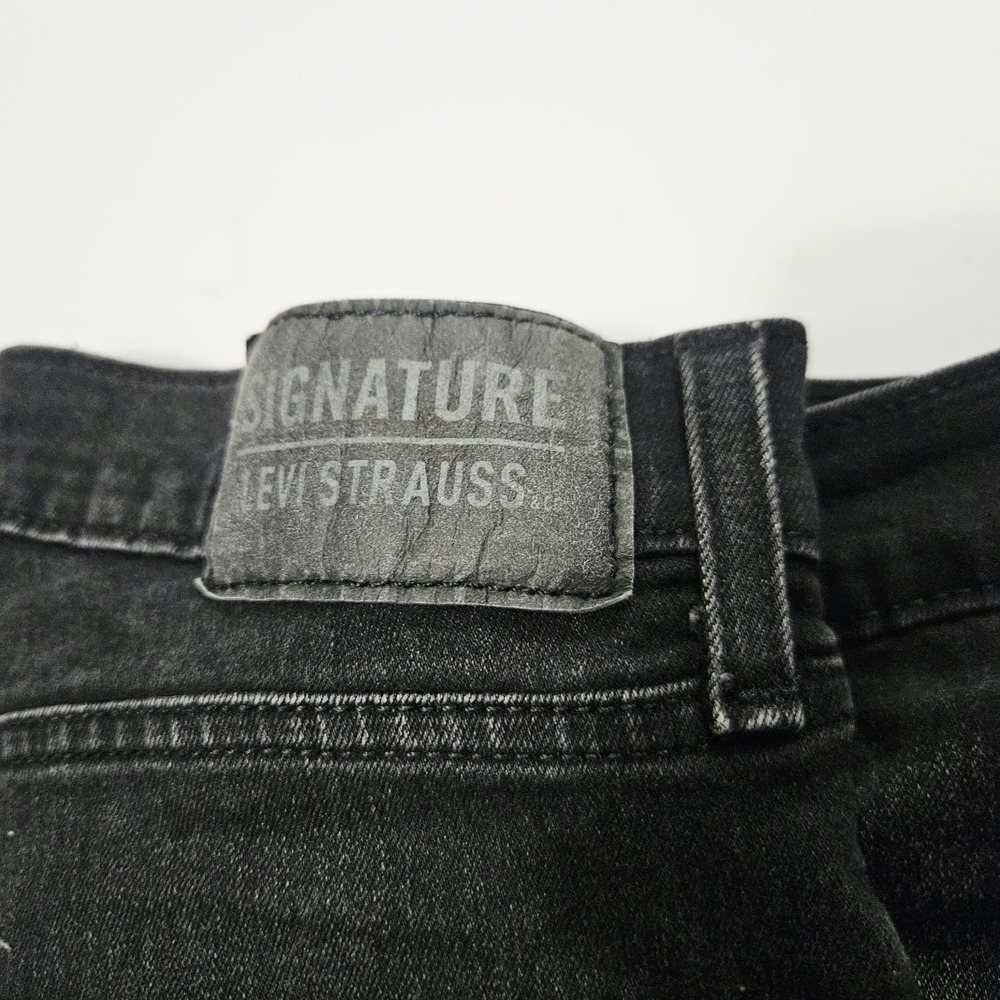 LEVI Strauss & Co. Slim Straight  34x30 Lite Black Denim Jeans Women's - Picture 2 of 8
